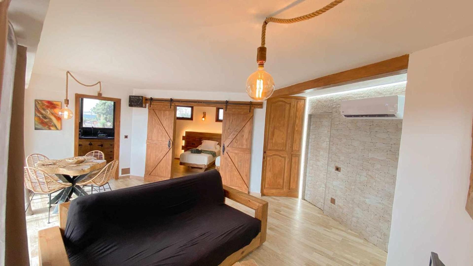 Bungalow Allende Famara Con Piscina Privada Y Ac Eksteriør bilde