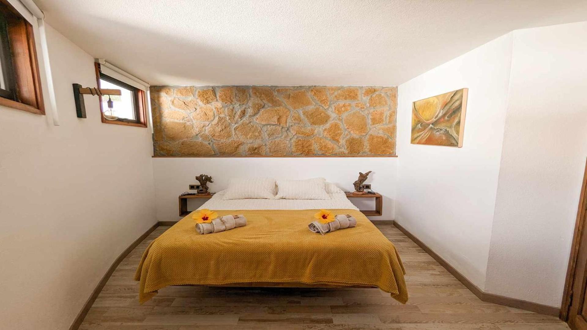 Bungalow Allende Famara Con Piscina Privada Y Ac Eksteriør bilde